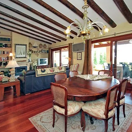 Casa Llorenc Villa *